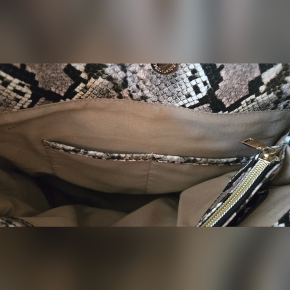 Brown And Black Snake Print Quilted Tote Shoulder Hand Bag - Picture 6 of 12